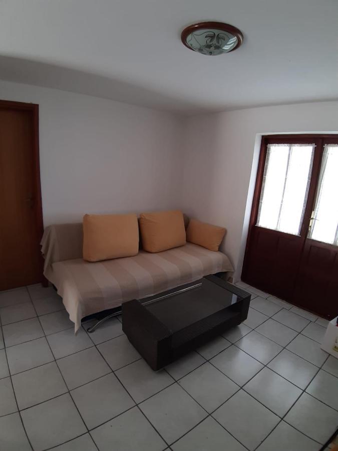 Apartments Bozo ดราเช ภายนอก รูปภาพ