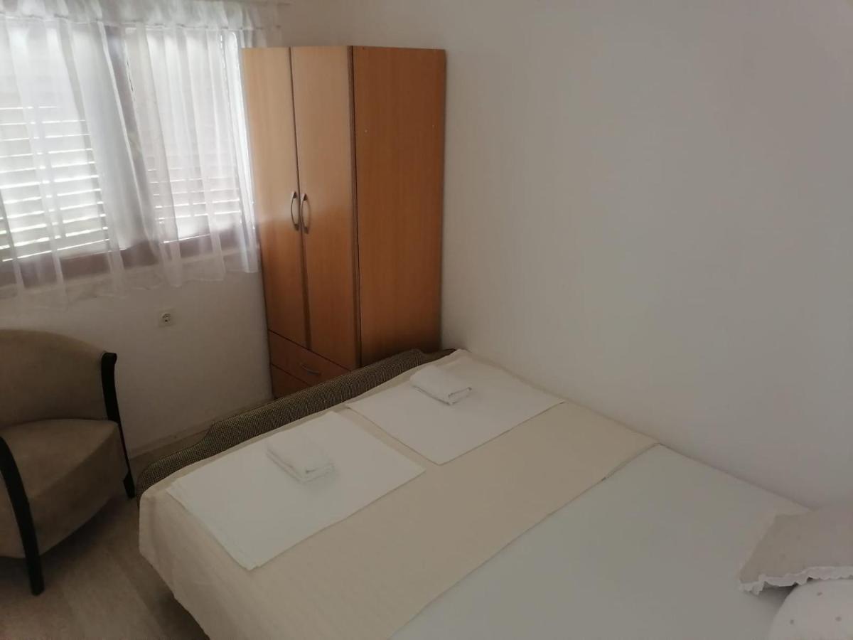 Apartments Bozo ดราเช ภายนอก รูปภาพ