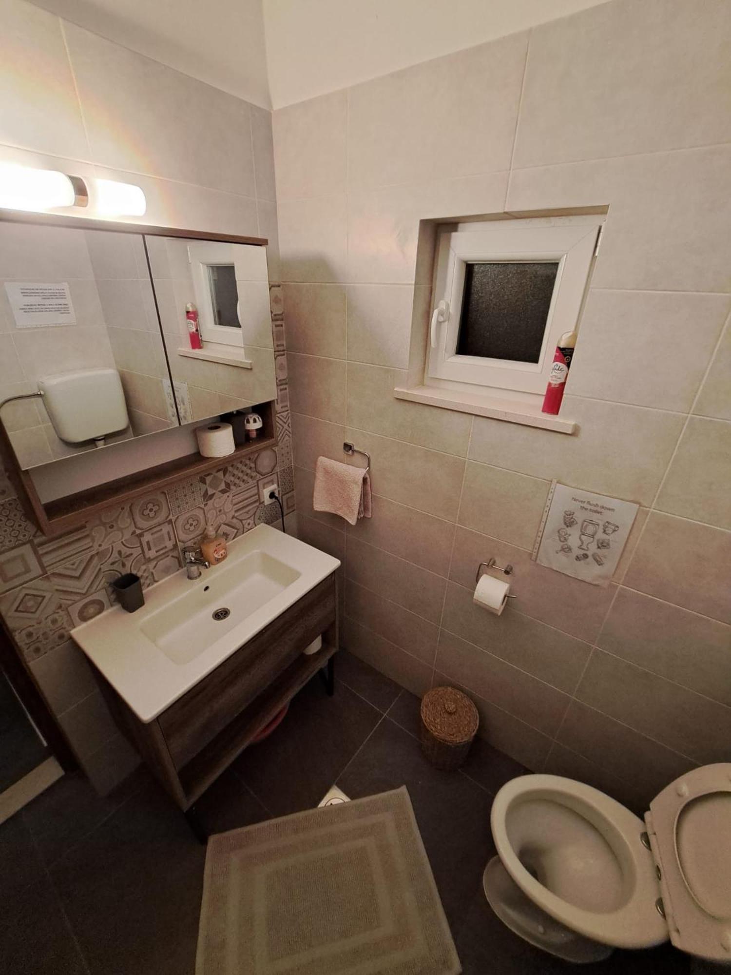 Apartments Bozo ดราเช ภายนอก รูปภาพ